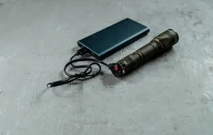 Фонарь тактический Armytek Dobermann Pro Magnet USB, теплый свет, изображение 4